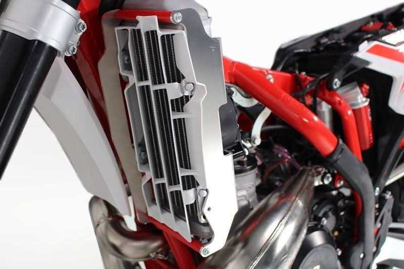 Beta RR 125–300 Radiator Guards – AXP Racing