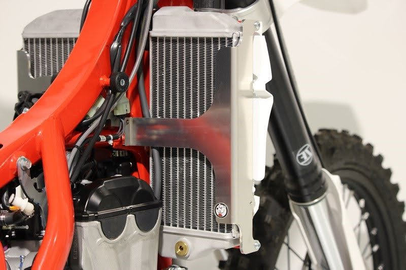 Beta RR 350–500 Radiator Guards – AXP Racing