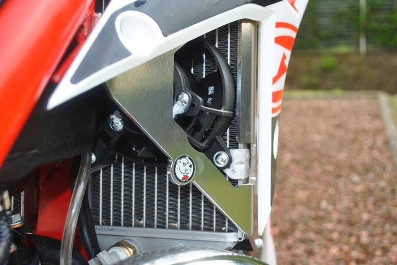 Beta Xtrainer 300 Radiator Guards – AXP Racing