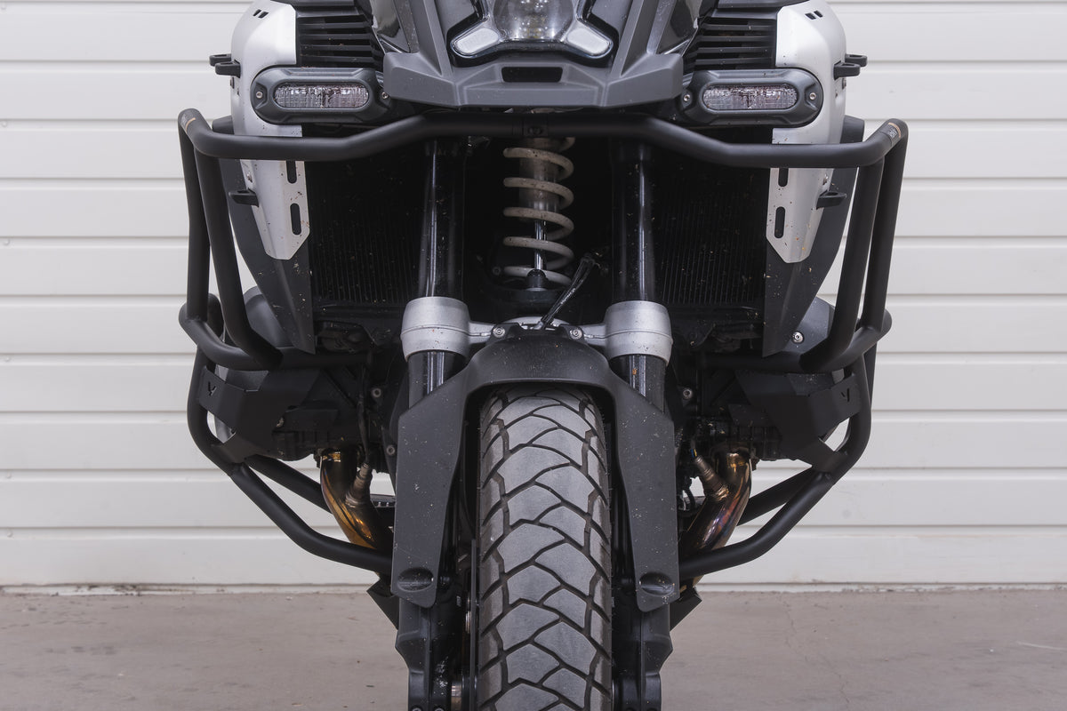BMW R1300 GS Adventure Crash Bar – Yakk EXP
