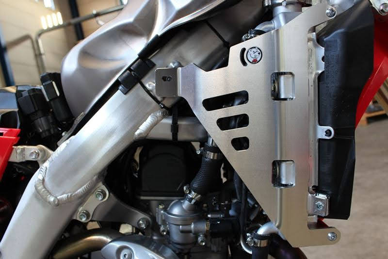 Honda CRF450L Radiator Guards – AXP Racing