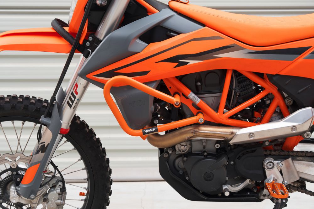 Husqvarna 701 / KTM 690 Crash Bar – Yakk EXP