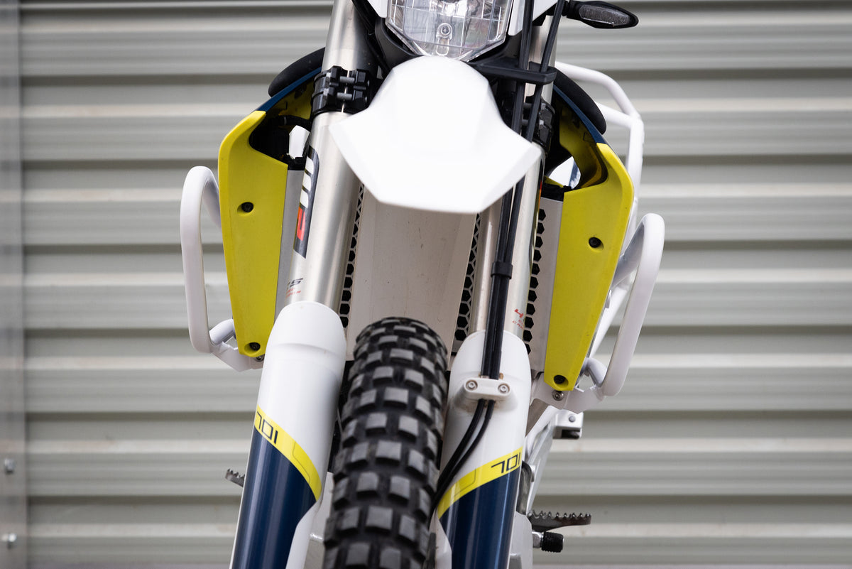 Husqvarna 701 / KTM 690 Crash Bar – Yakk EXP