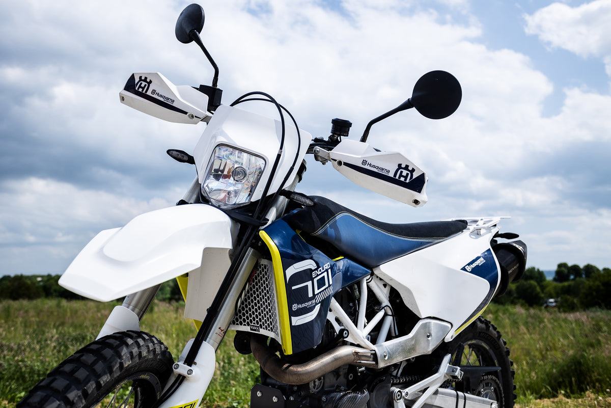 Husqvarna 701 Radiator Guard – Yakk EXP