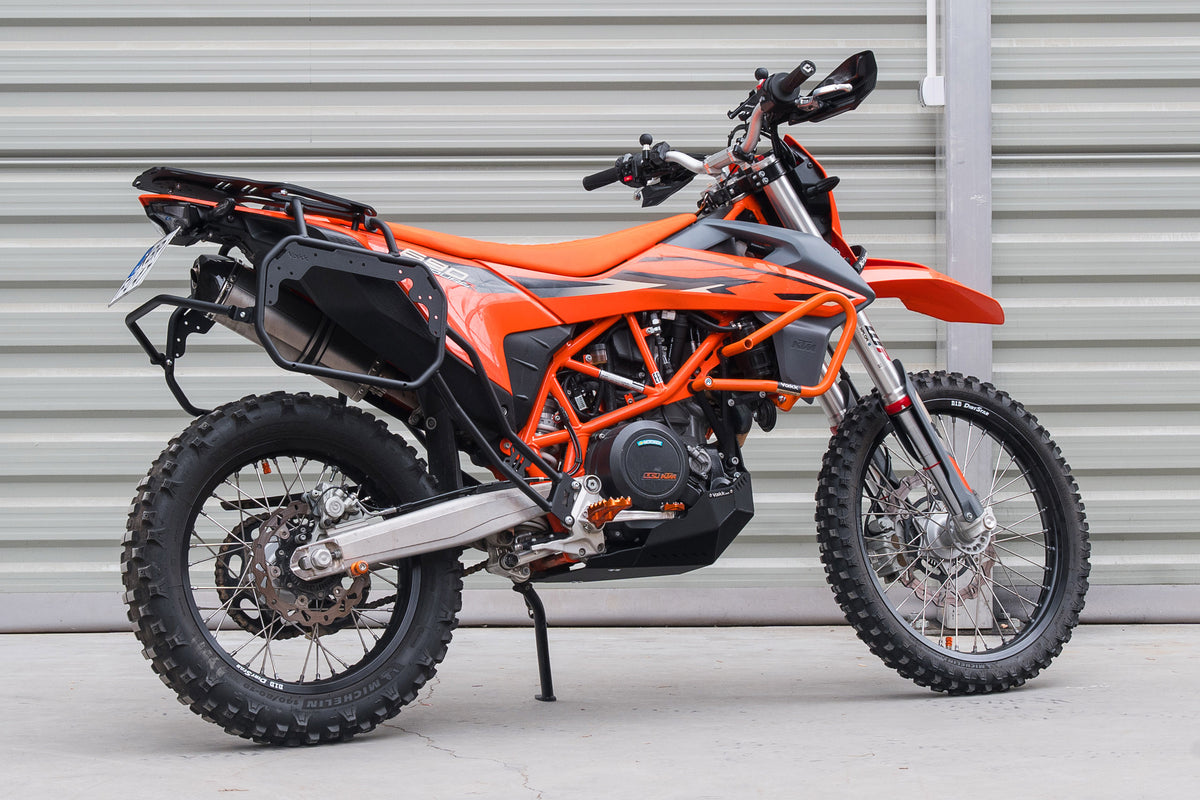 KTM 690 Enduro Side Carrier – Yakk EXP