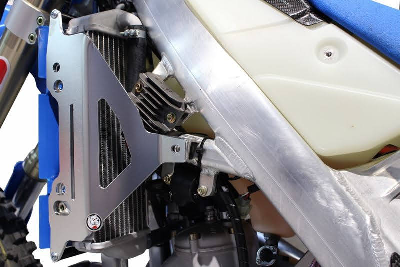 TM Racing 250/300 EN/MX Radiator Guards – AXP Racing